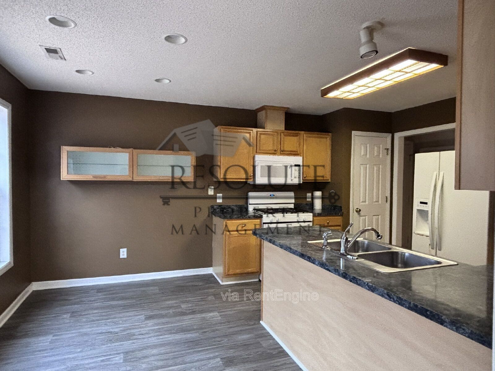 404 Onondaga Ct Holly Springs NC 27540 property image