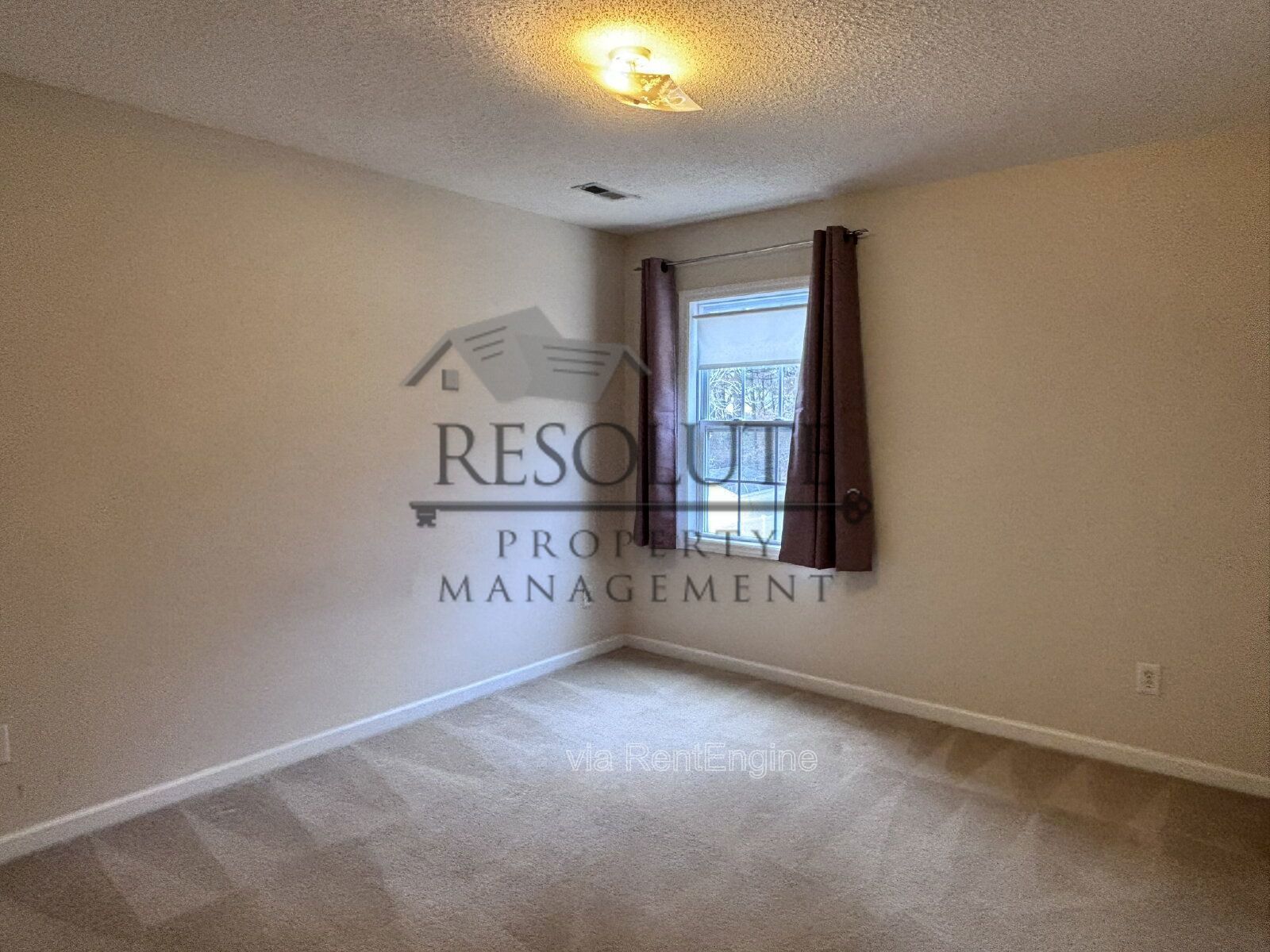 404 Onondaga Ct Holly Springs NC 27540 property image