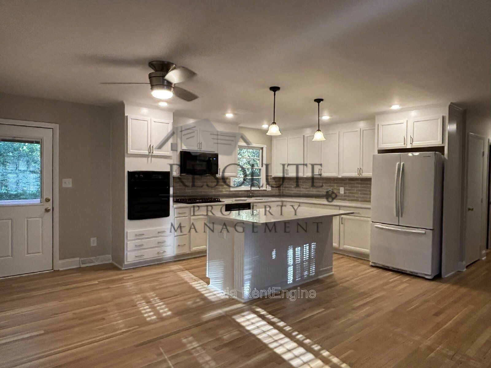 4812 Radcliff Rd Raleigh NC 27609 property image