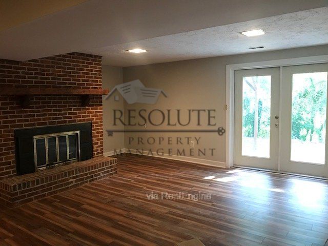 4812 Radcliff Rd Raleigh NC 27609 property image